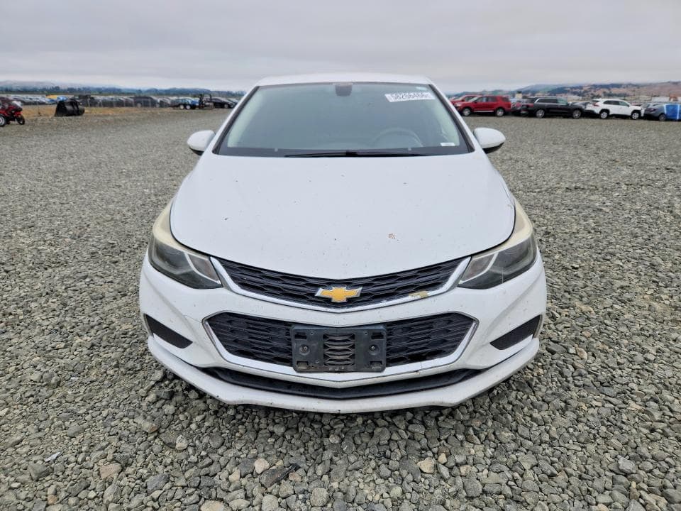 2017 CHEVROLET CRUZE LT 5