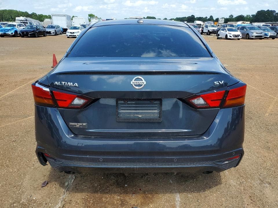 2019 NISSAN ALTIMA SV 6