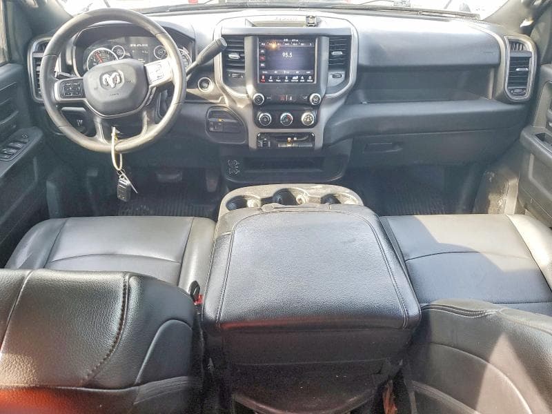 2021 RAM 3500 TRADESMAN 8