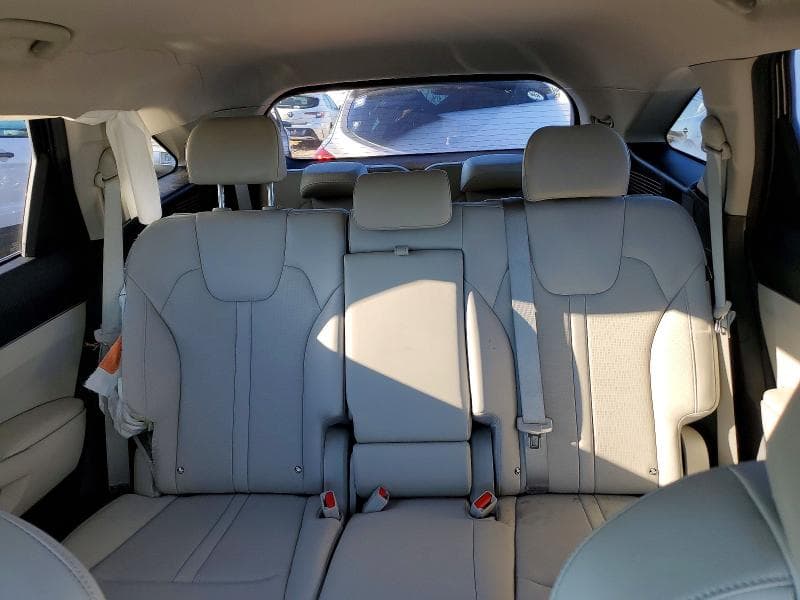 2025 KIA SORENTO S 10
