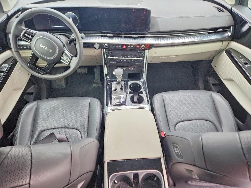 2024 KIA CARNIVAL 8