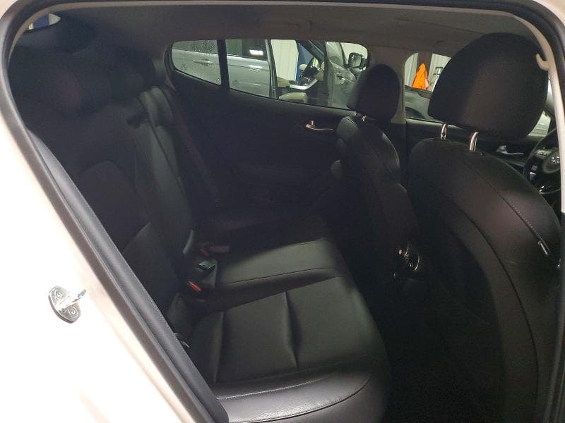 2019 KIA STINGER PREMIUM 10