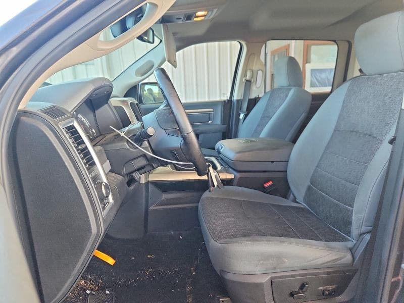 2018 RAM 1500 SLT 7