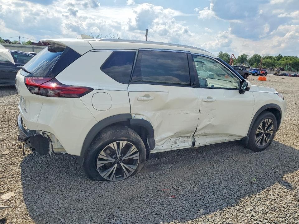 2021 NISSAN ROGUE SV 3