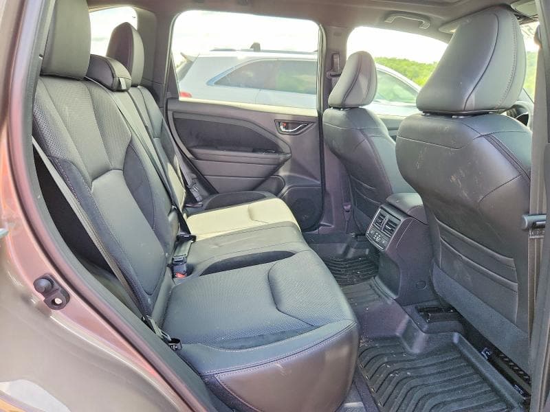 2025 SUBARU FORESTER TOURING 11
