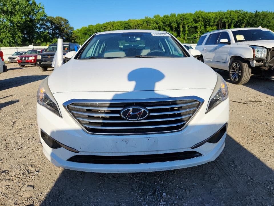 2017 HYUNDAI SONATA SE 5