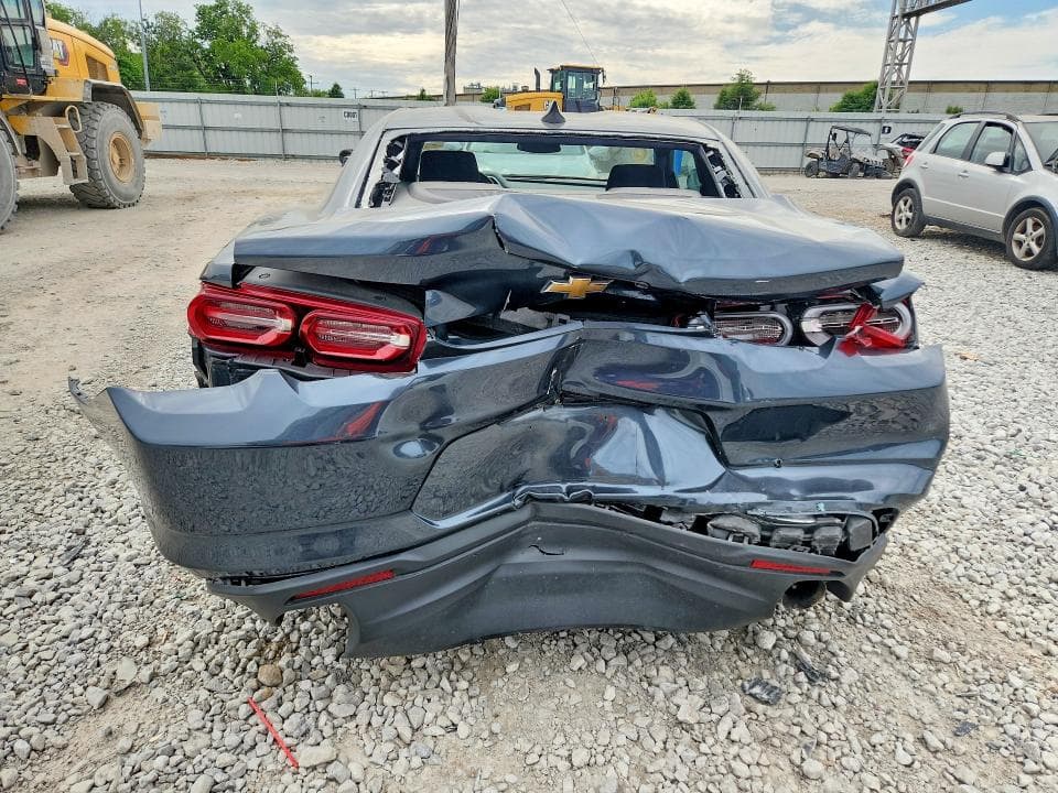 2019 CHEVROLET CAMARO LS 6