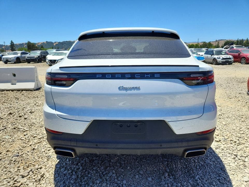 2022 PORSCHE CAYENNE COUPE 6