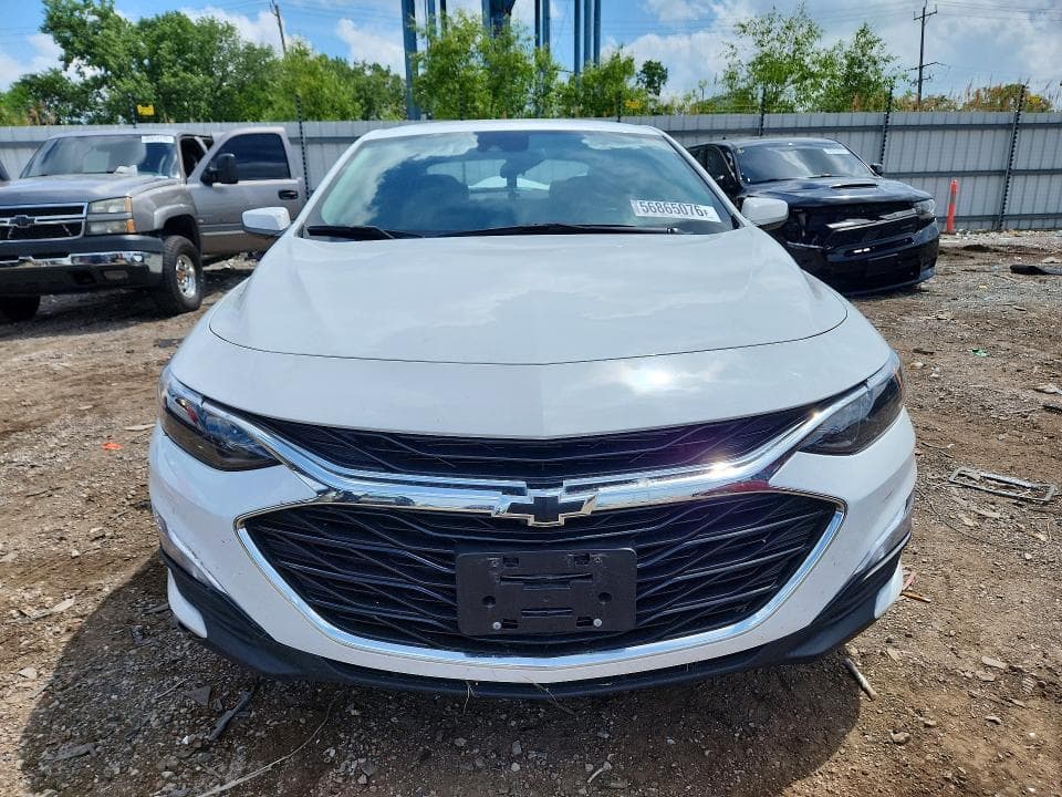 2023 CHEVROLET MALIBU RS 5