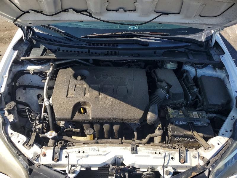 2019 TOYOTA COROLLA LE 11