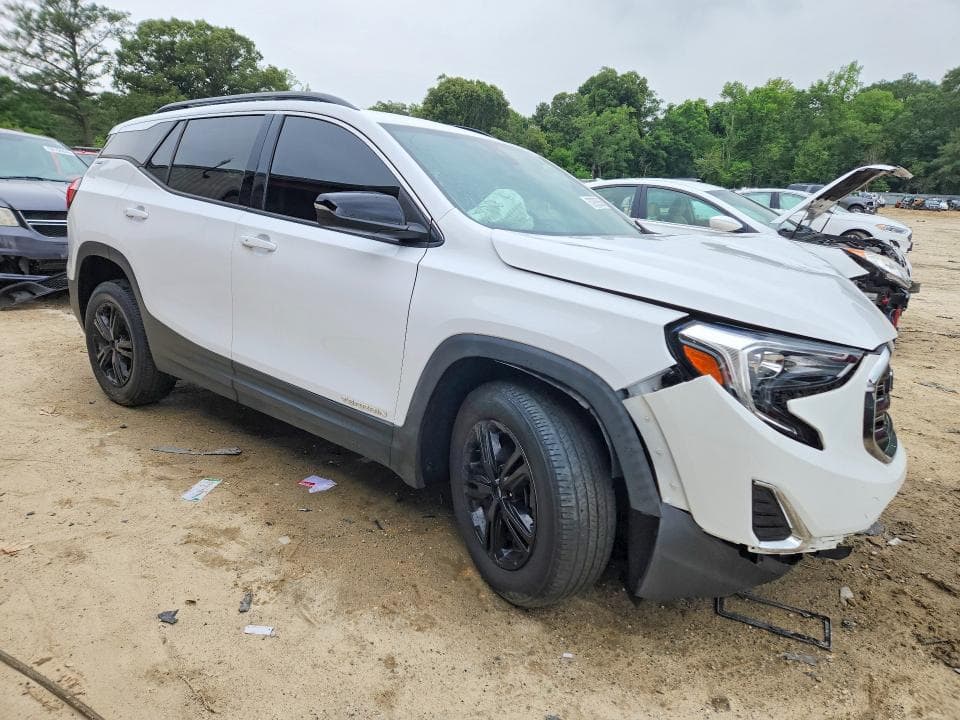 2020 GMC TERRAIN SLE 4