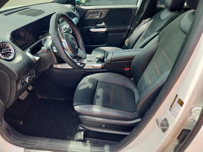 2023 MERCEDES-BENZ GLB 250 250 7