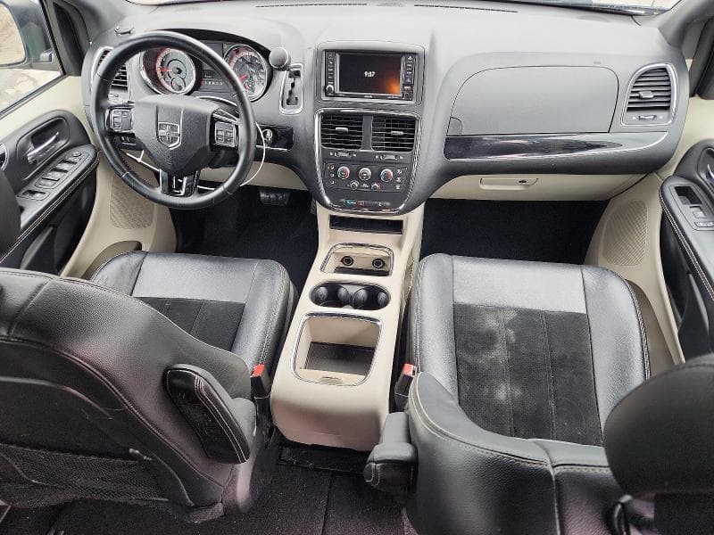 2017 DODGE GRAND CARAVAN SXT 8