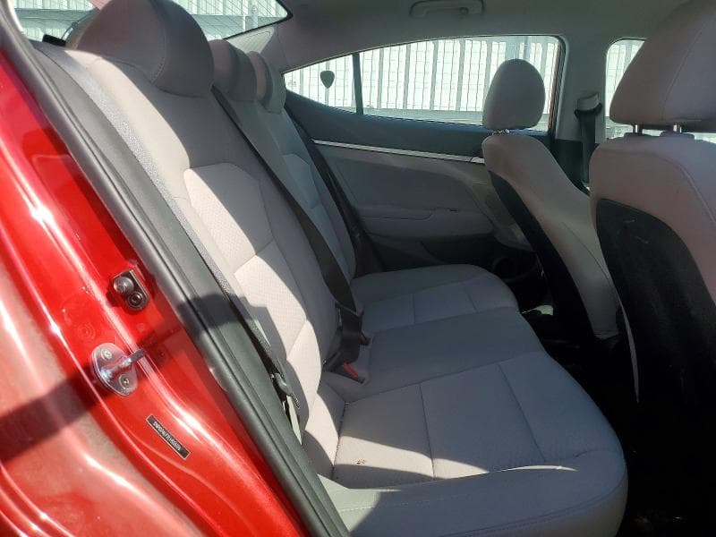 2020 HYUNDAI ELANTRA SE 10