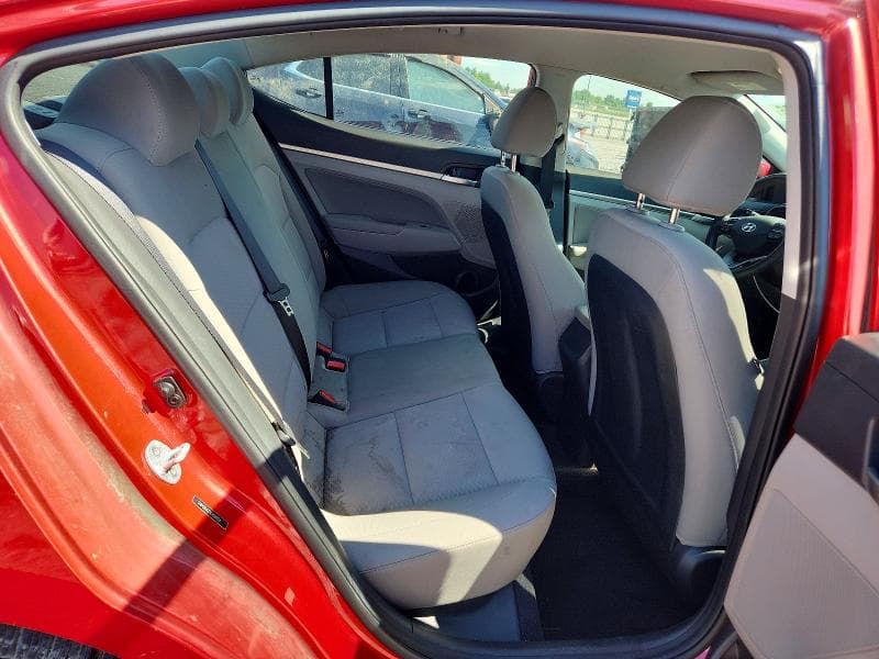 2020 HYUNDAI ELANTRA SEL 10