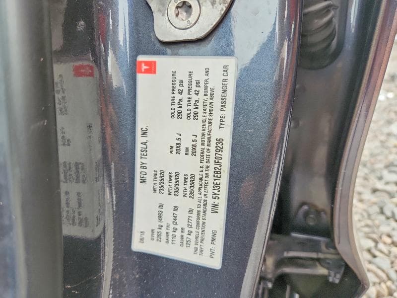 2018 TESLA MODEL 3 12
