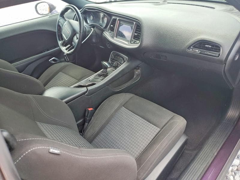 2021 DODGE CHALLENGER SXT 8