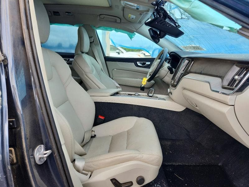 2024 VOLVO XC60 PLUS 7