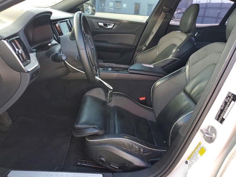 2024 VOLVO S60 PLUS 7