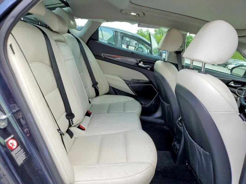 2017 KIA CADENZA LIMITED 10