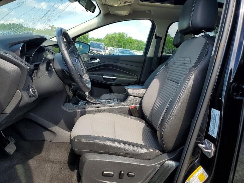 2017 FORD ESCAPE SE 7
