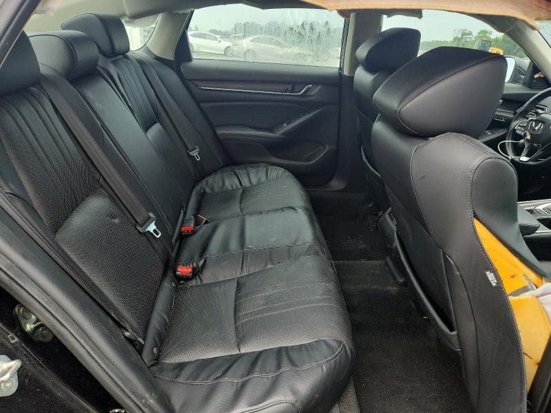 2018 HONDA ACCORD 10