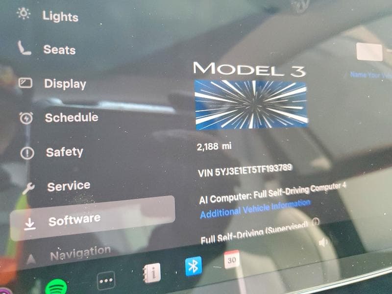 2026 TESLA MODEL 3 9