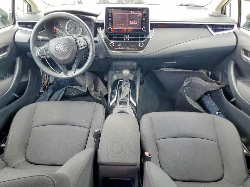 2020 TOYOTA COROLLA LE 8