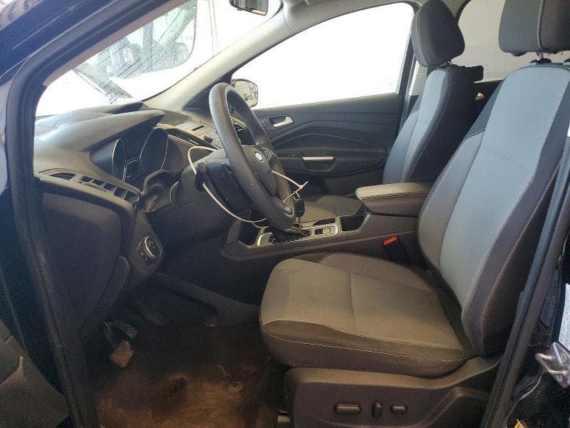 2017 FORD ESCAPE SE 7