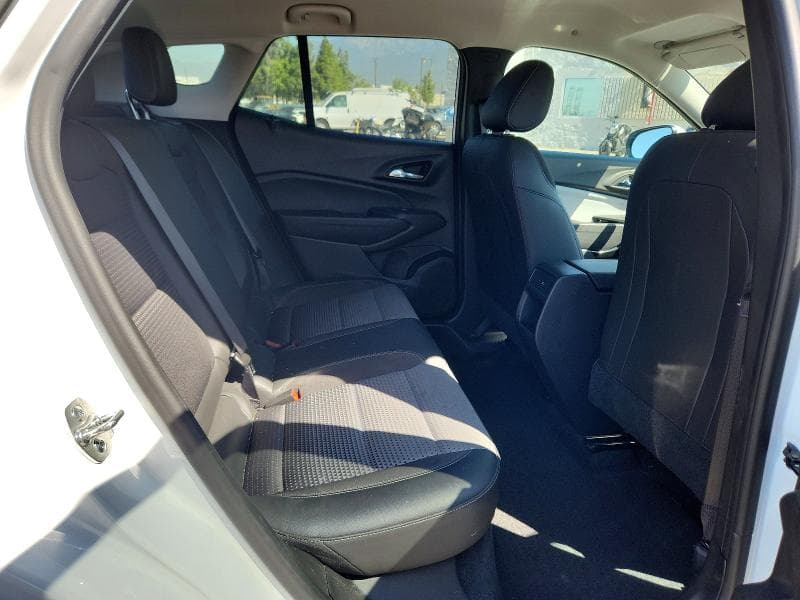 2025 CHEVROLET TRAX 1LT 10
