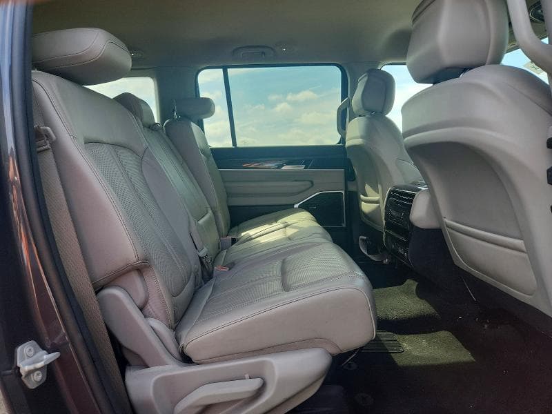 2022 JEEP WAGONEER SERIES II 11