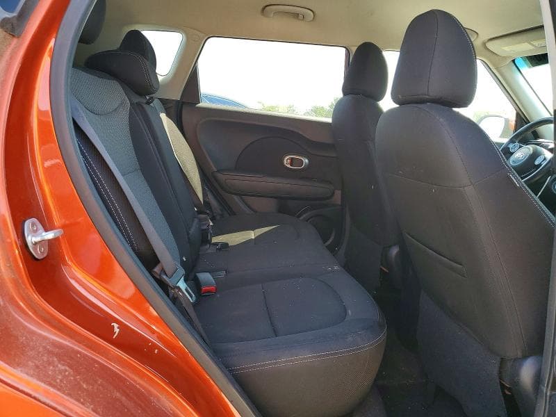2019 KIA SOUL + 11