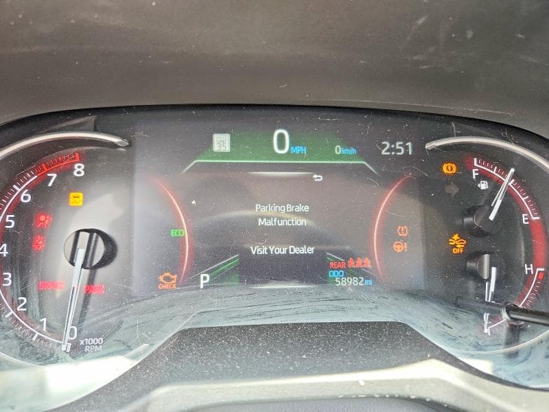 2025 TOYOTA RAV4 LE 9