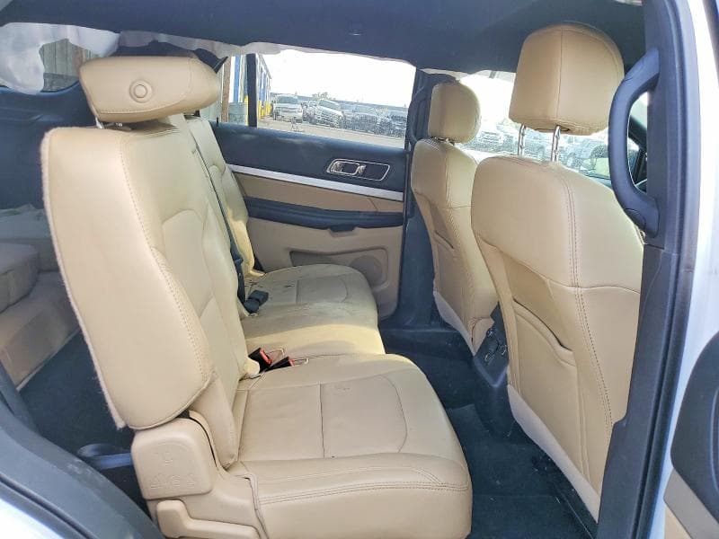 2017 FORD EXPLORER XLT 10