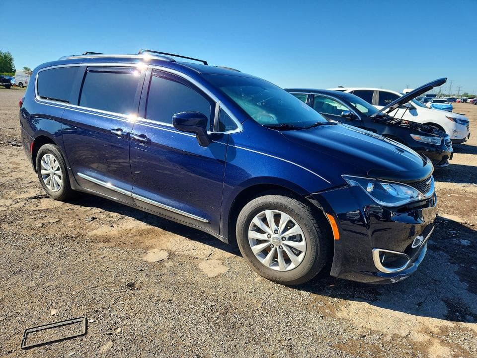 2018 CHRYSLER PACIFICA TOURING L PLUS 4