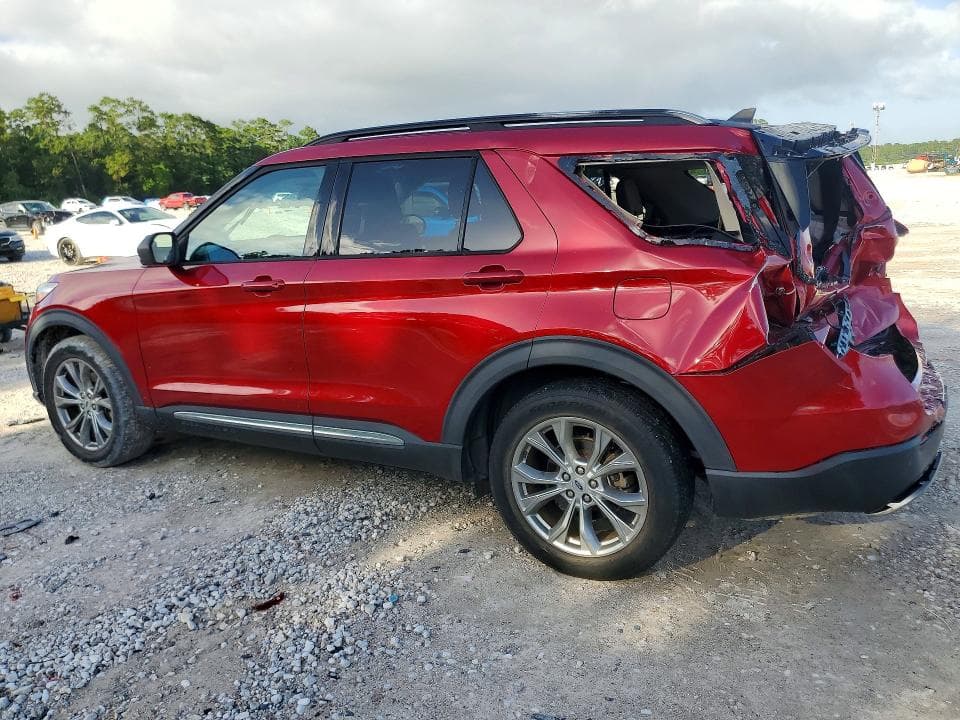 2021 FORD EXPLORER XLT 2