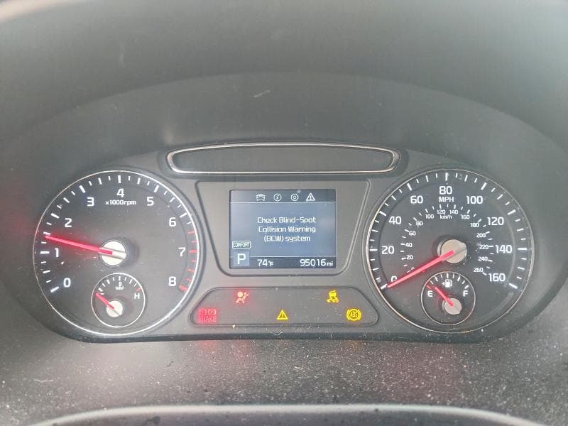 2020 KIA SORENTO LX 9