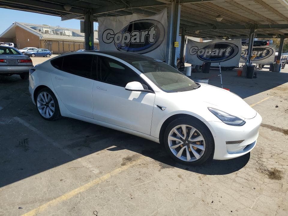 2020 TESLA MODEL 3 4