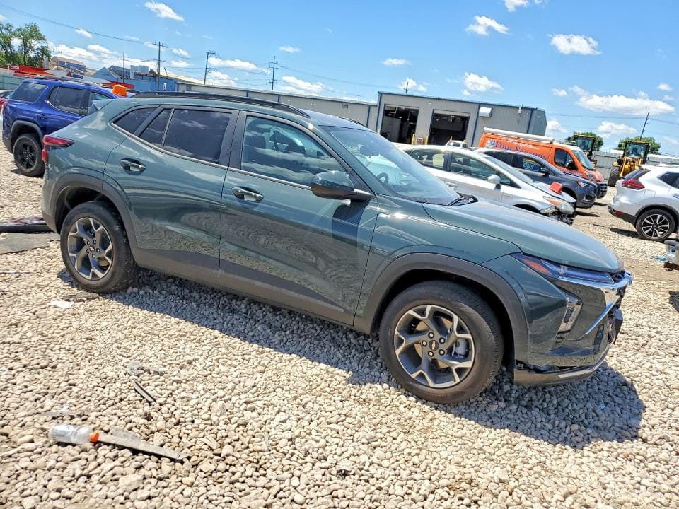 2026 CHEVROLET TRAX 1LT 4