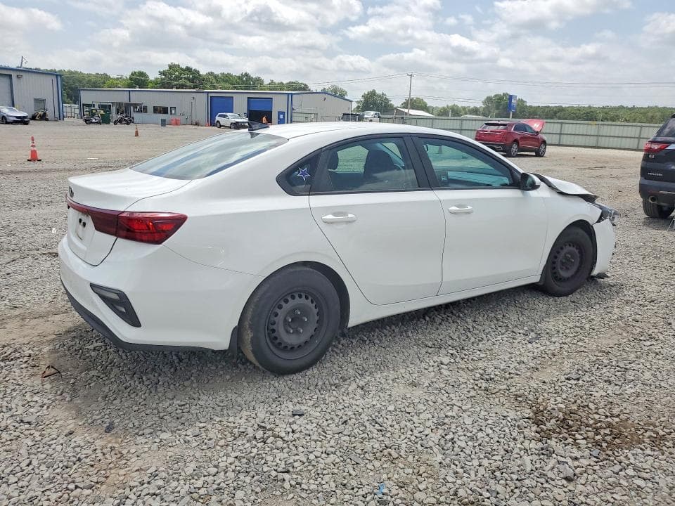 2021 KIA FORTE FE 3