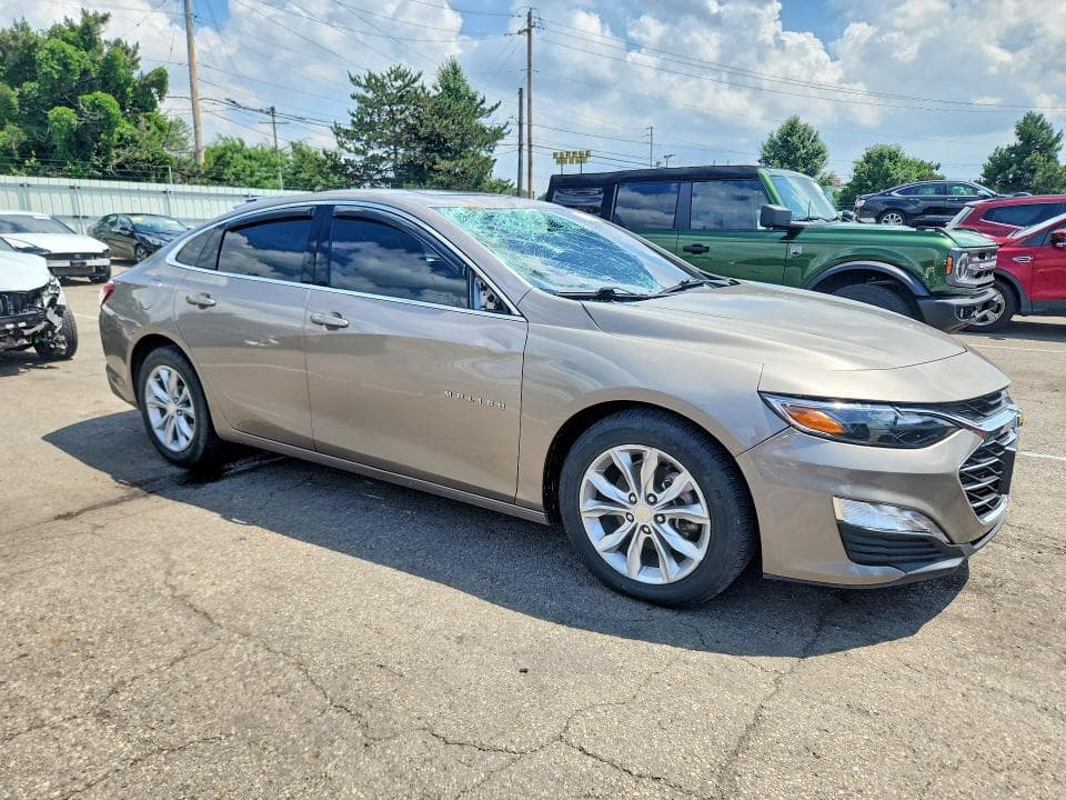 2022 CHEVROLET MALIBU LT 4