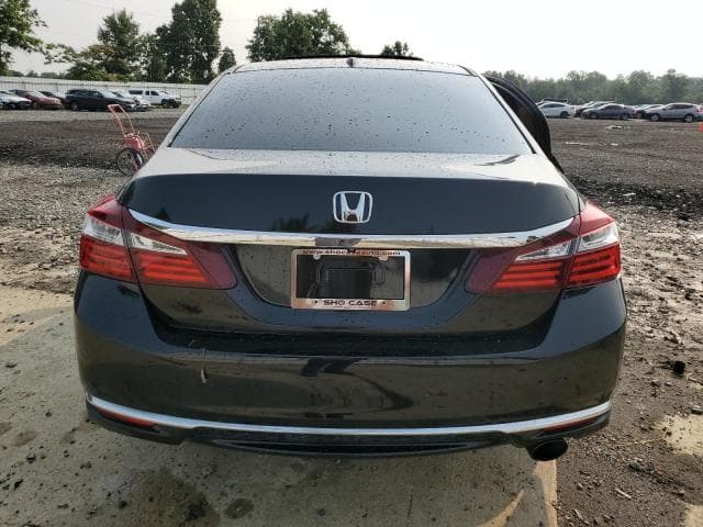 2017 HONDA ACCORD EX 6