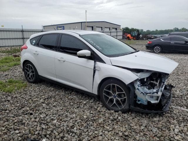 2018 FORD FOCUS SEL 4