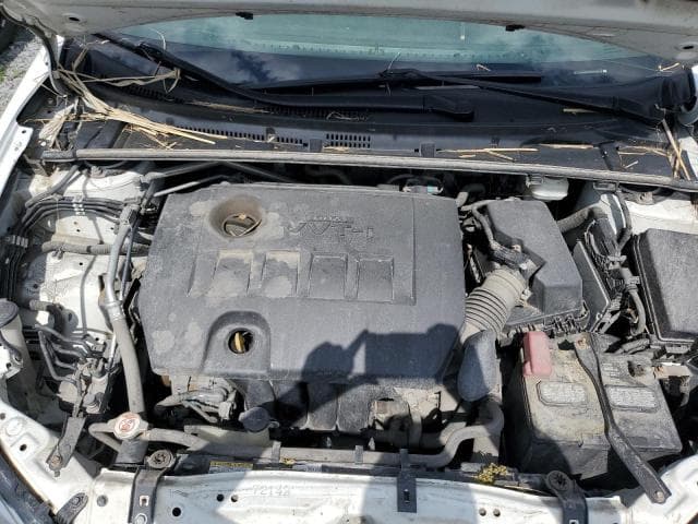 2019 TOYOTA COROLLA L 11