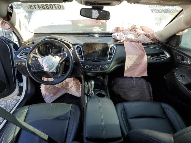 2017 CHEVROLET MALIBU LT 8