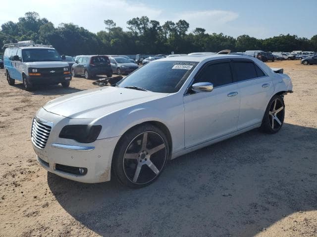 2011 CHRYSLER 300C - 1