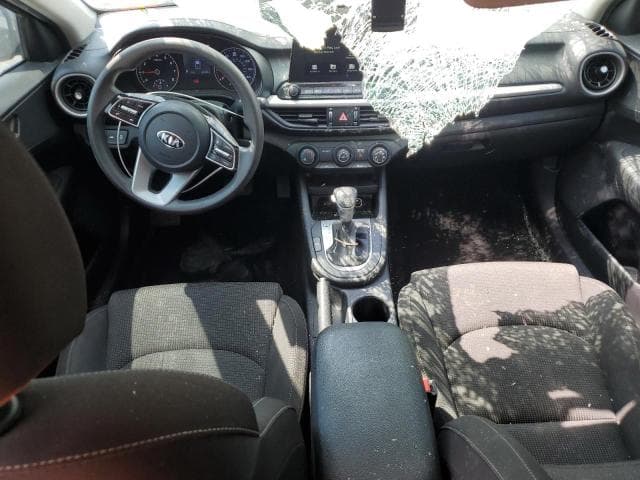 2021 KIA FORTE FE 8