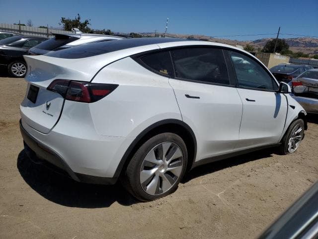 2023 TESLA MODEL Y 3