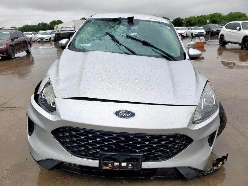 2020 FORD ESCAPE SE 5