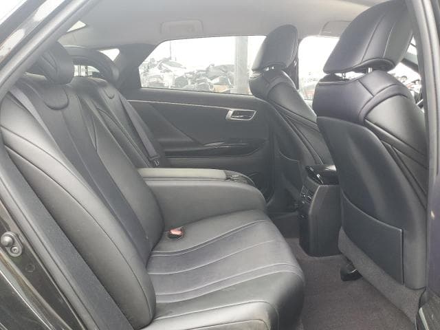 2019 TOYOTA MIRAI 10